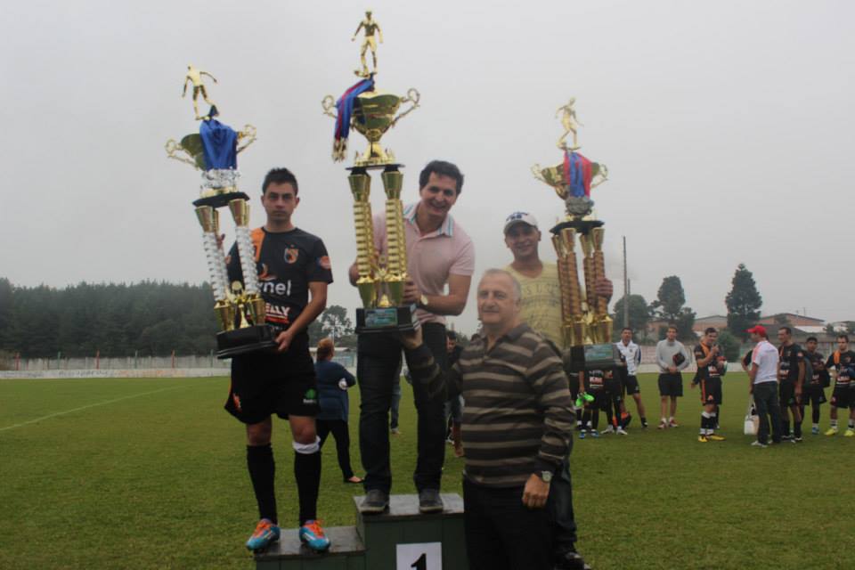 Read more about the article Campeonato Municipal de futebol de campo de Papanduva