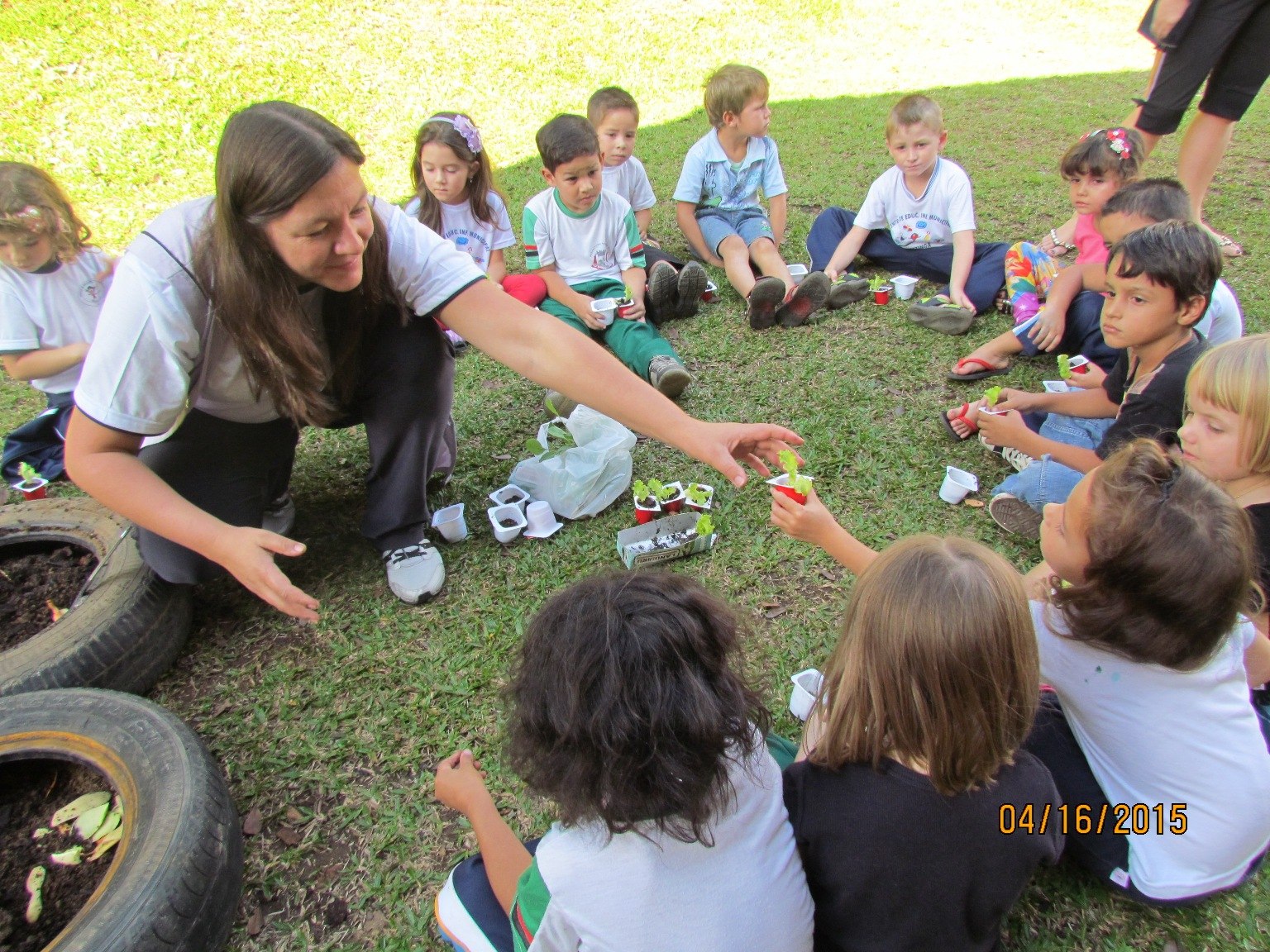 Read more about the article CEIM Restinga trabalha alimentação saudável de forma lúdica com os alunos