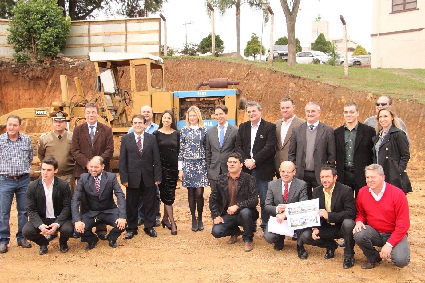 You are currently viewing Prefeito participa de solenidade de início de obras do novo Fórum de Canoinhas