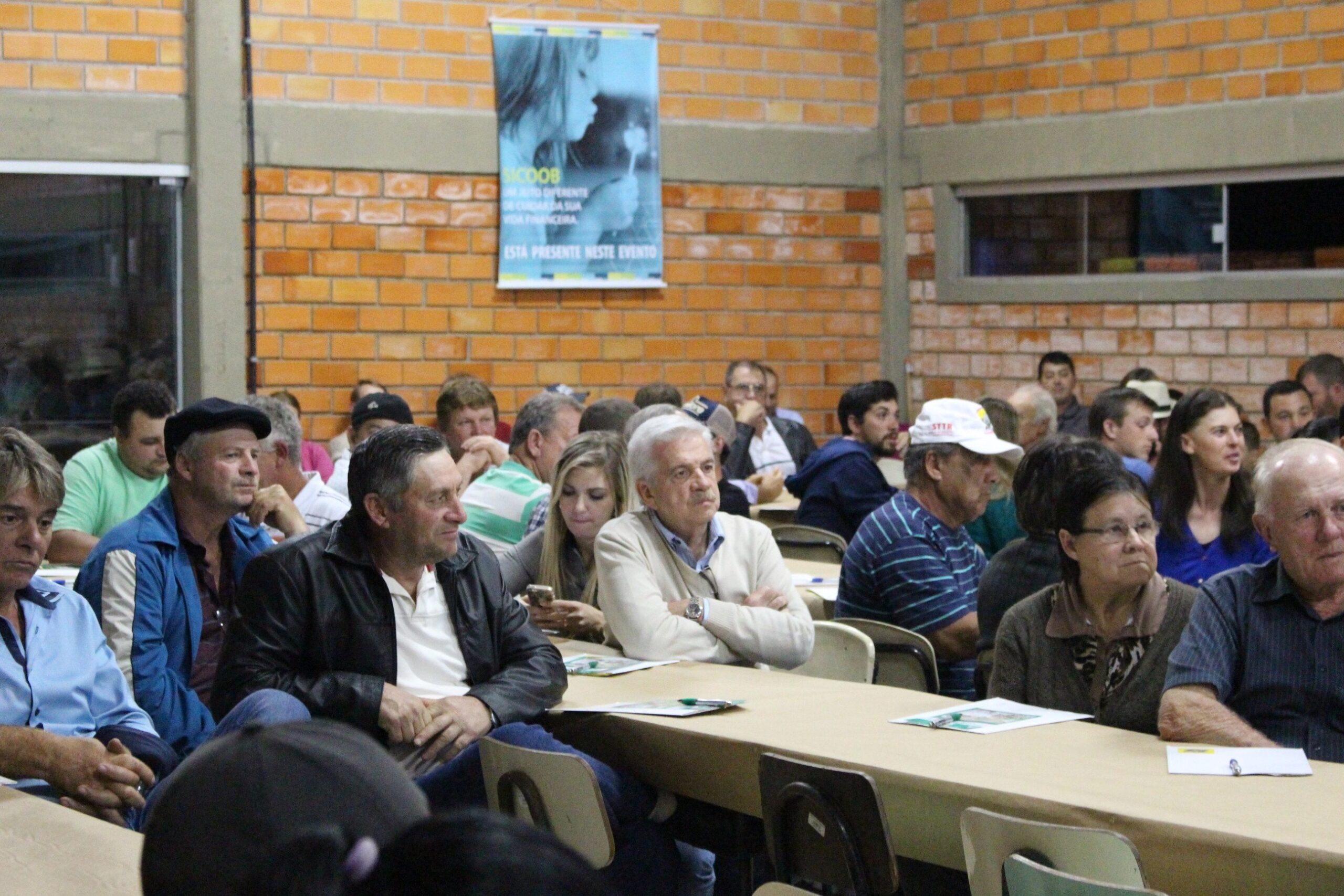 You are currently viewing Três Barras realiza lançamento do Plano Safra 2015/2016