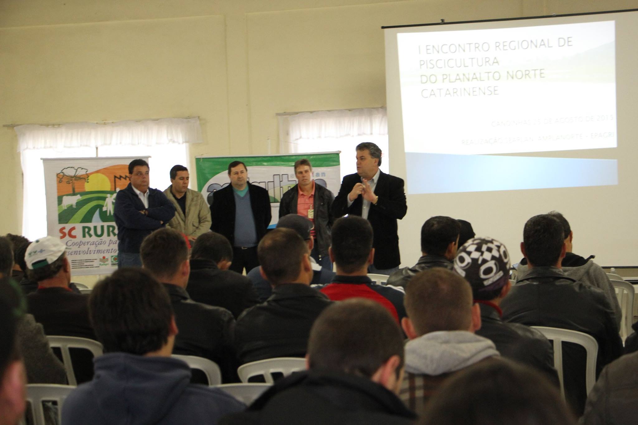 You are currently viewing Prefeito Beto Faria participa da abertura do 1º Encontro Regional de Piscicultura do Planalto Norte Catarinense