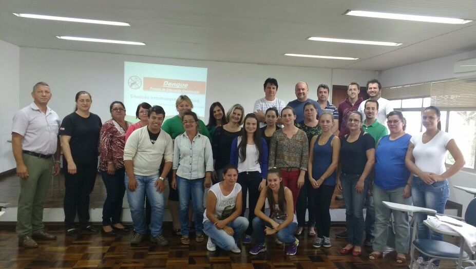 You are currently viewing Gerências de Saúde e Educação de Canoinhas realizam ciclo de palestras sobre o Aedes aegypti para professores das escolas estaduais da região