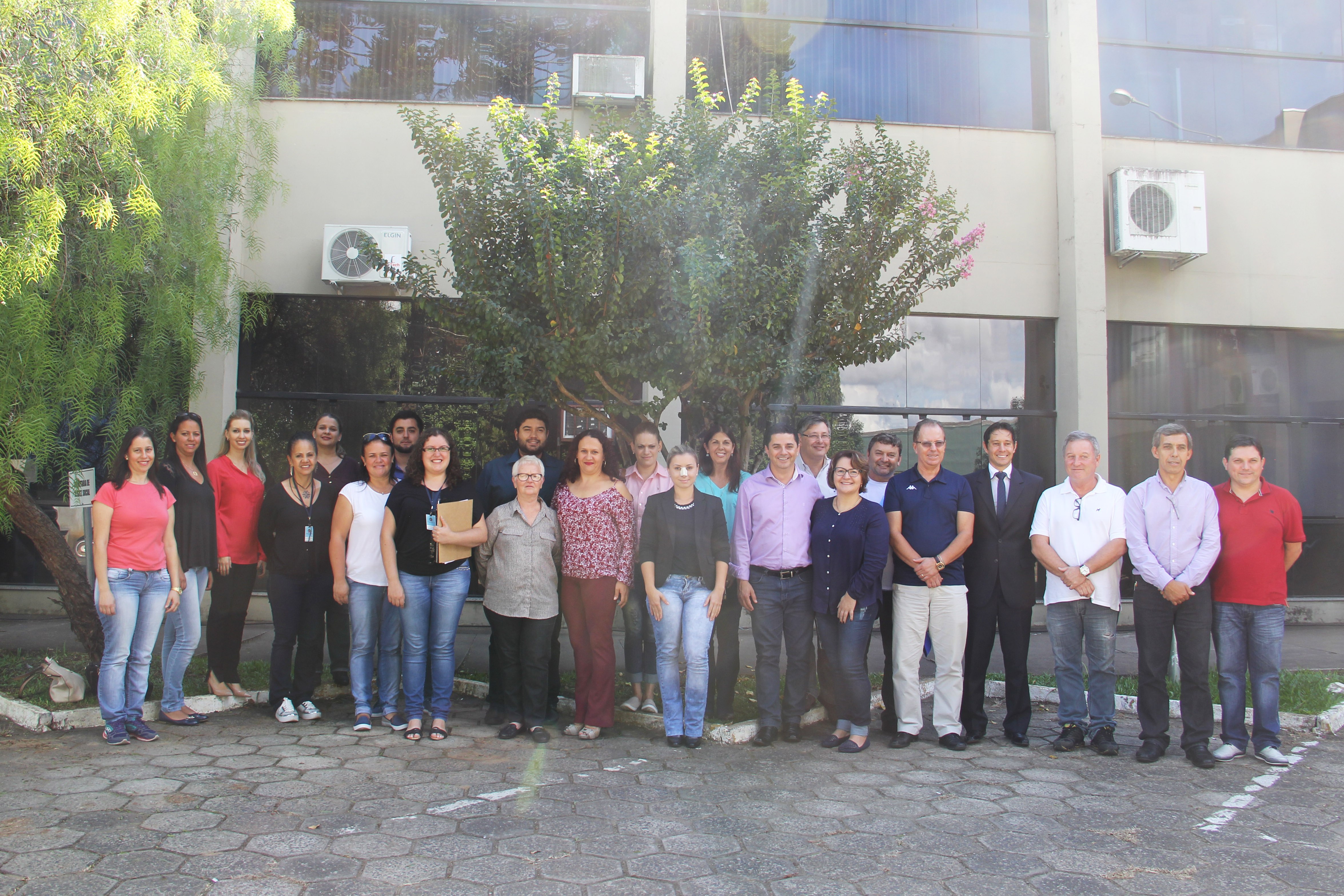 Read more about the article Membros do Conselho Municipal dos Direitos da Criança e do Adolescente tomam posse