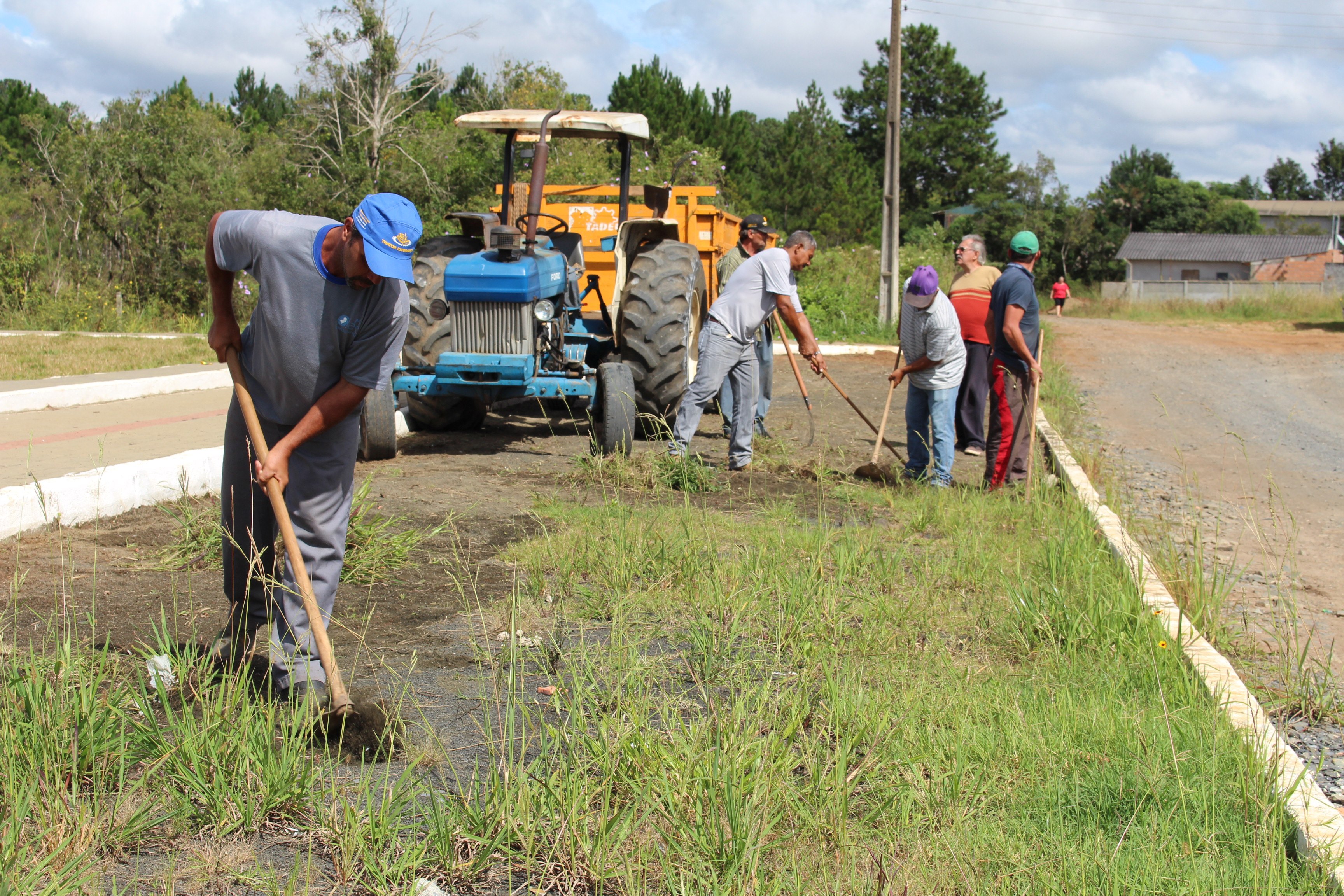 Read more about the article Projeto “Cidade Limpa” está em andamento em Três Barras