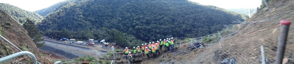 Read more about the article Prefeitos visitam obras na Serra do Espigão em Monte Castelo