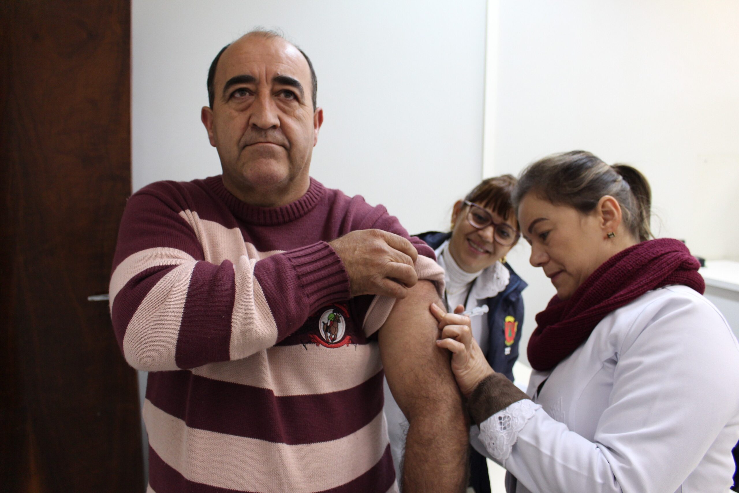 You are currently viewing Vigilância Epidemiológica e ESF promovem atualização vacinal de trabalhadores em Três Barras