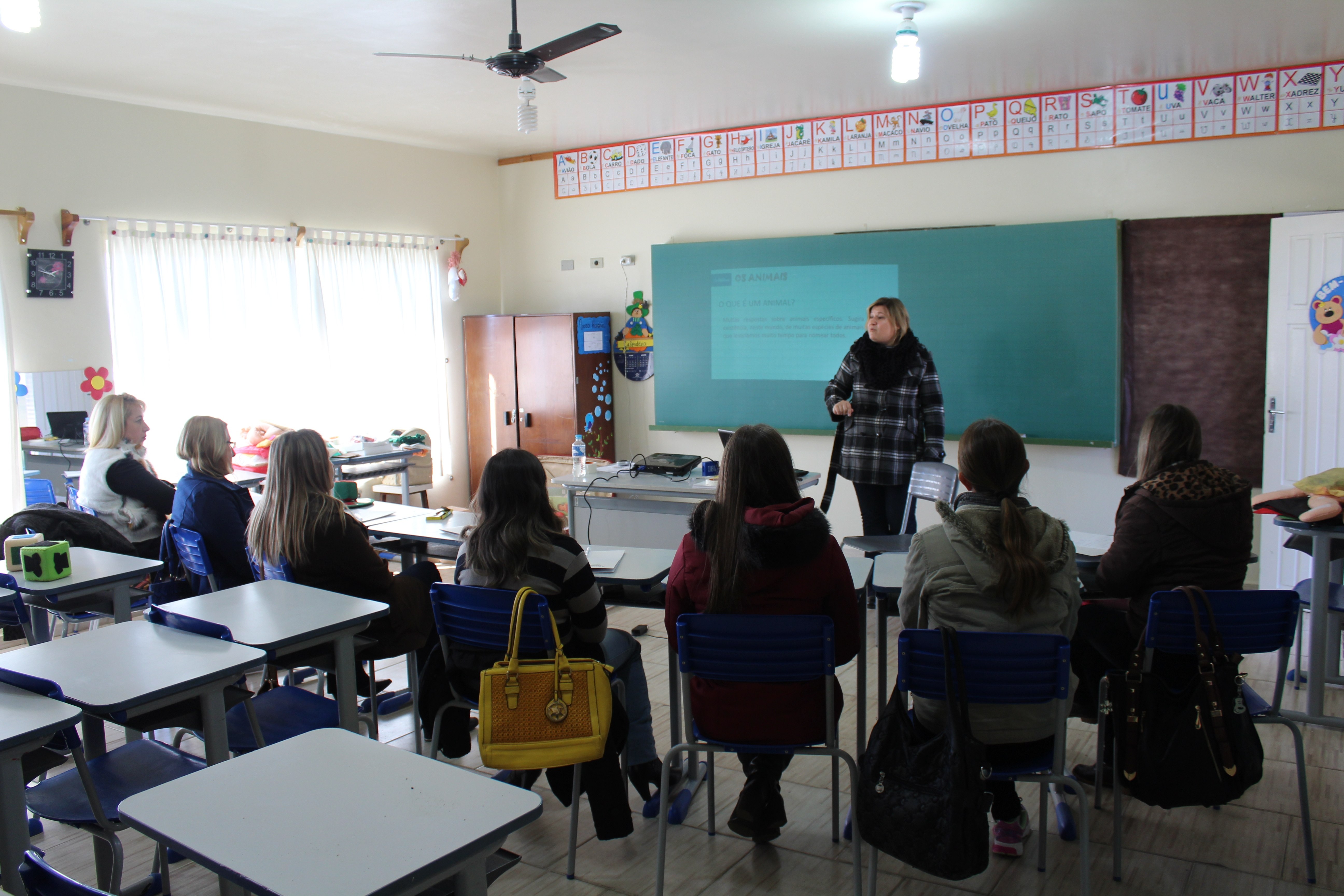 Read more about the article Professores da Rede Municipal recebem curso de capacitação.