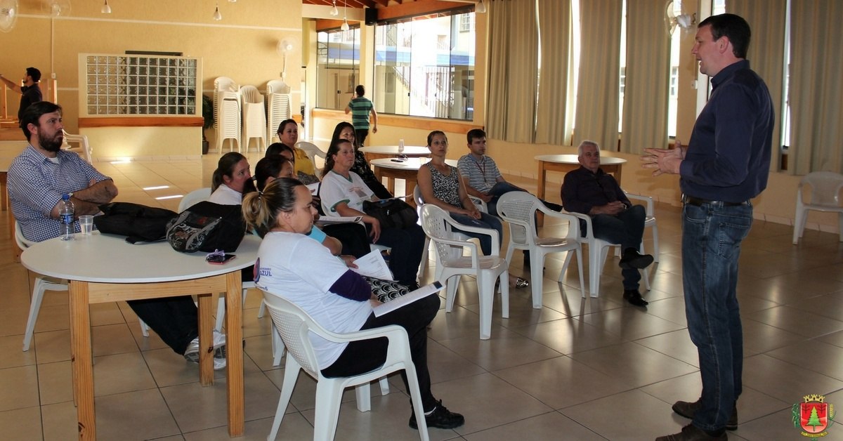 You are currently viewing Cadastramento dos SAA-R é tema de palestra com agentes comunitárias de saúde e equipe do Samasa