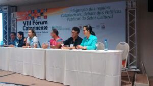 Read more about the article Debate sobre os desafios da gestão cultural dos municípios dá início ao VIII Fórum Catarinense de Gestores Municipais de Cultura