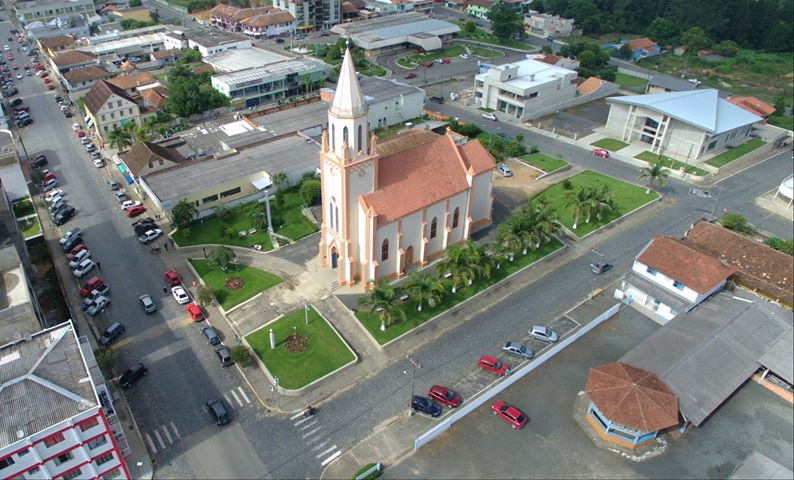 Read more about the article Itaiópolis. 100 anos de história tradição e cultura