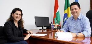 Read more about the article Medicos e plantão presencial são contratados por Canoinhas