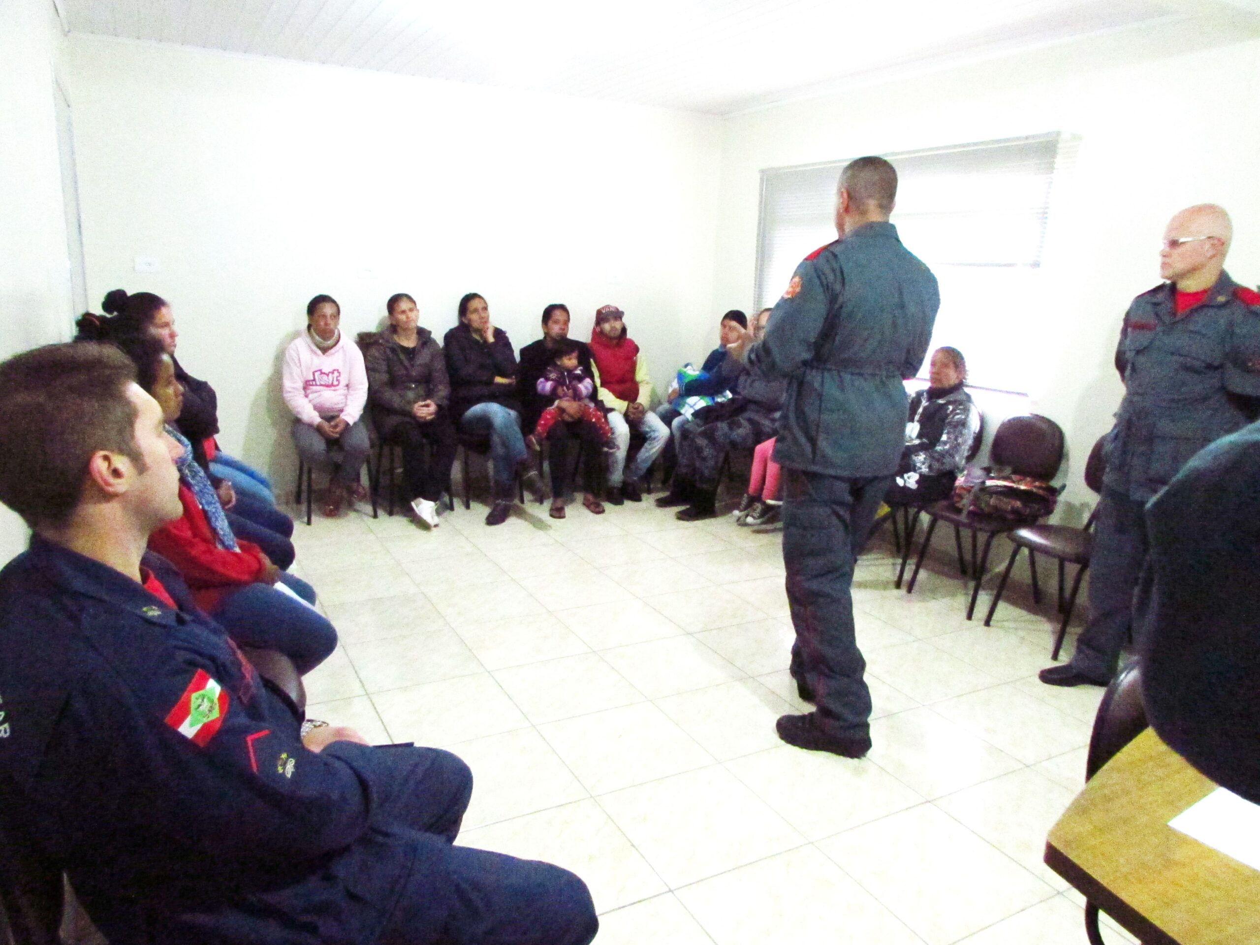 Read more about the article Engasgamento de Bebês foi tema de palestra para as mães do Programa “Criança Feliz com Leite”.