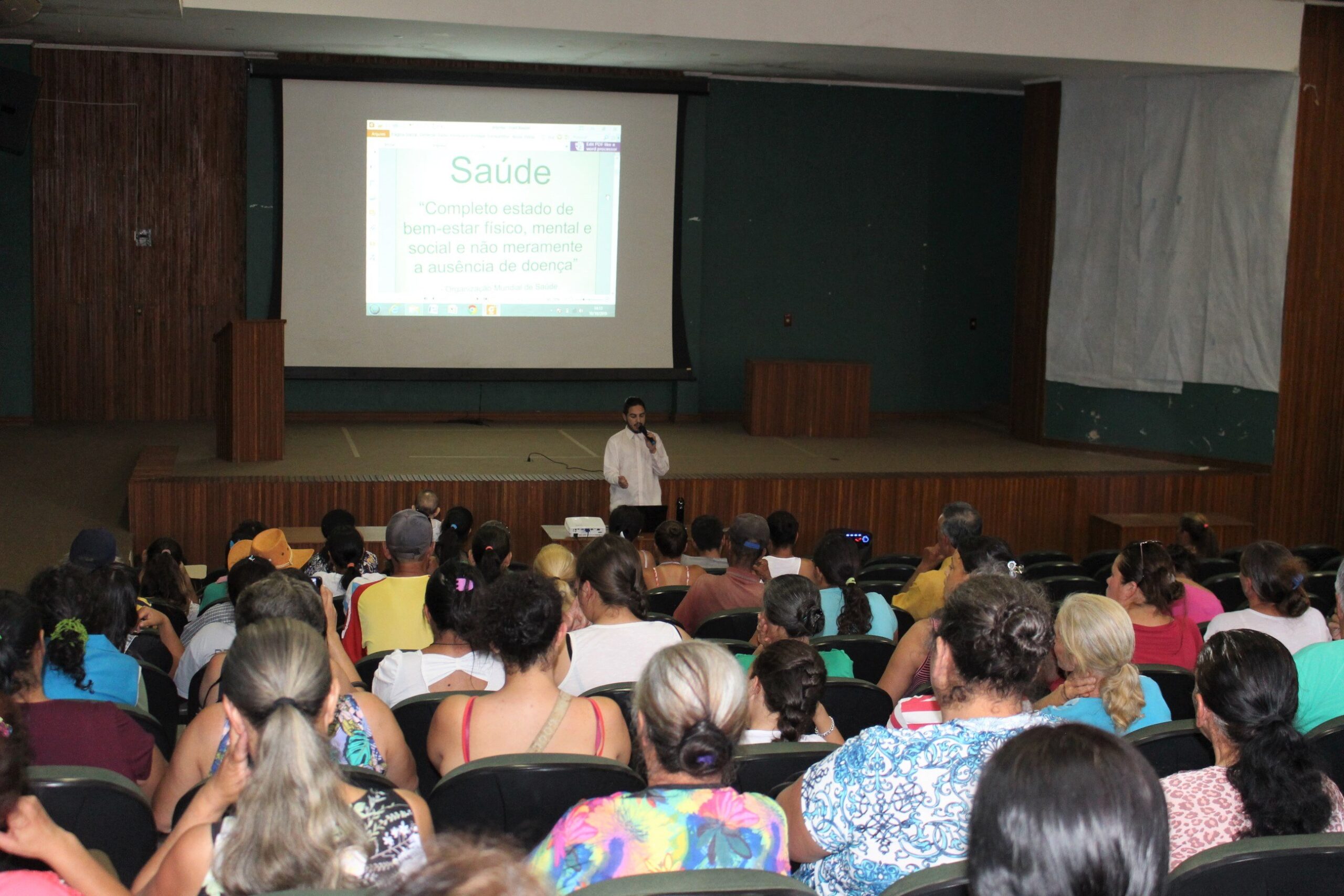 Read more about the article Saúde da Mulher pauta palestras com beneficiários de programas sociais e pessoas interessadas em Três Barras