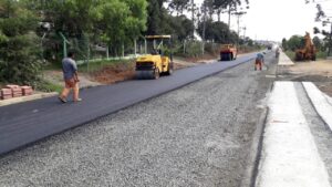 Read more about the article Serviços de Pavimentação Asfáltica Na Rua Pedro Maron São Retomados