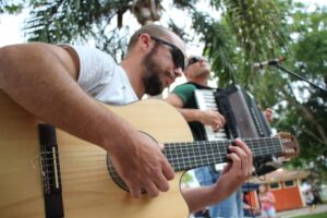 Read more about the article Fundação Cultural de Canoinhas realiza mais uma edição do Praça em Movimento