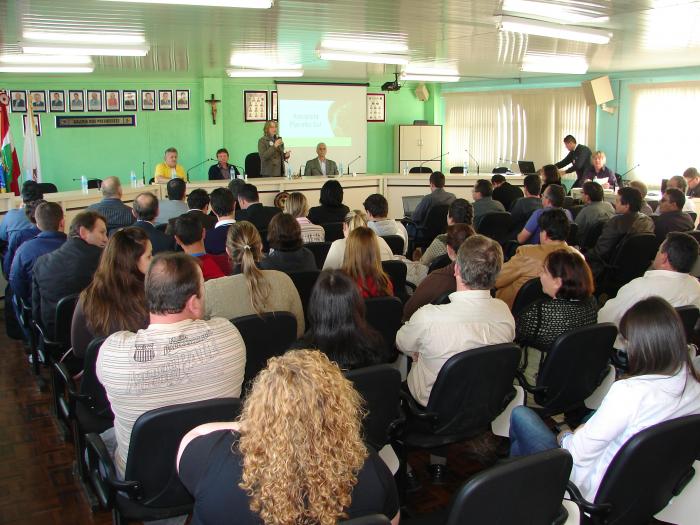 You are currently viewing BR 116 é tema de debate promovido por associações de municípios