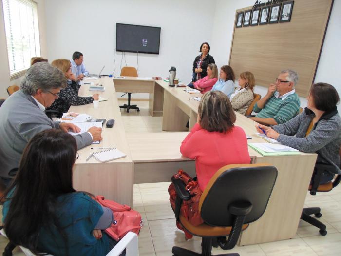 You are currently viewing Secretários de Educação se reúnem em reunião do Colegiado da AmplaNorte