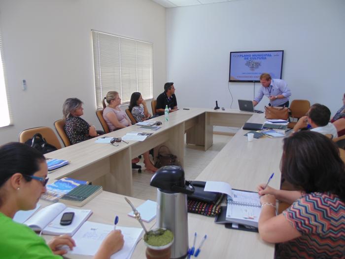 You are currently viewing Colegiado de Cultura da Amplanorte realiza primeira reunião de 2014