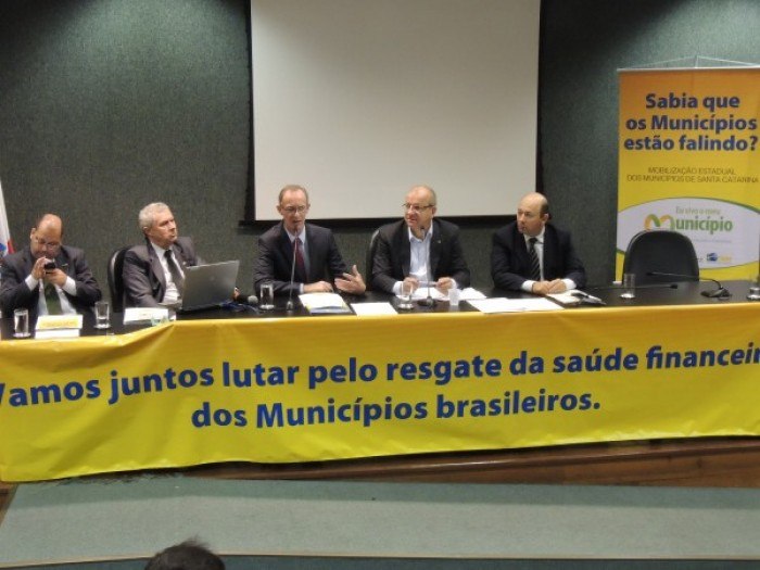 You are currently viewing MP/SC anuncia apoio aos municípios e divulga realização de encontros regionais em parceria com a FECAM