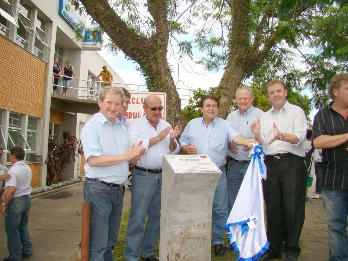 Read more about the article Luiz Henrique inaugura unidade de suporte avançado do Samu e 10 leitos de UTI