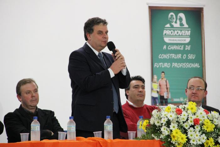 You are currently viewing Comunidade prestigia lançamento do Projovem Trabalhador em Canoinhas