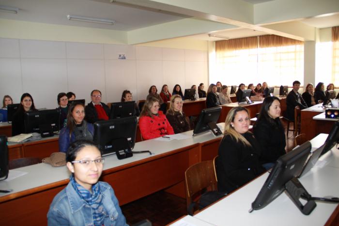 You are currently viewing Profissionais de educação da rede municipal de ensino de Mafra participaram de capacitação