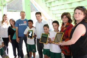 Read more about the article Quatro escolas municipais de Mafra foram contempladas com tablets