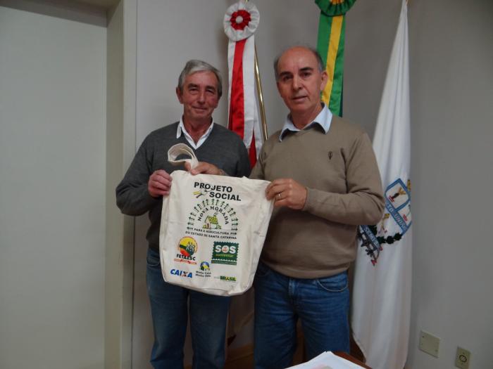 Read more about the article Prefeito de Porto União recebe visita do presidente do Sindicato Rural de Porto União