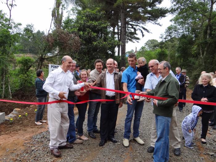 Read more about the article Prefeitura de Porto União entrega nova ponte do KM 13