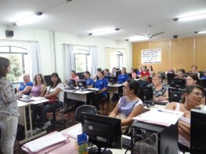 Read more about the article Gerência de Educação de Canoinhas inicia turmas do Curso Proinfo: Redes de Aprendizagem