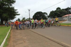 Read more about the article Cerca de 200 participam do 1° Pedalaço em Irineópolis