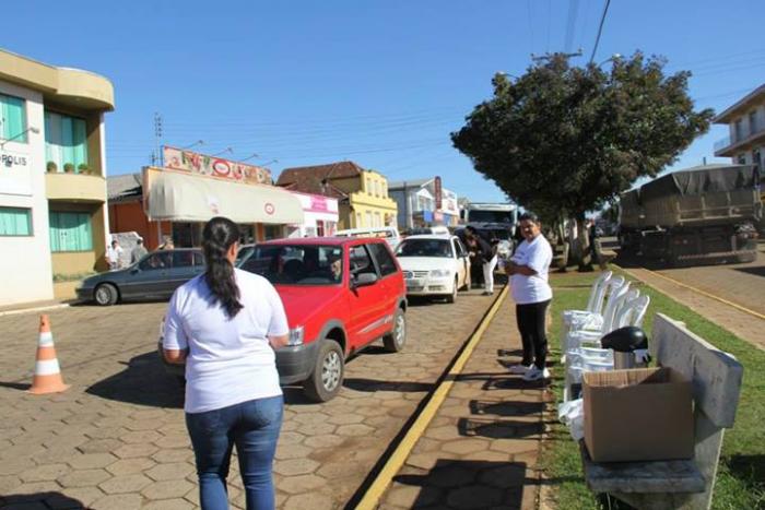 You are currently viewing CMDCA de Irineópolis promove pedágio informativo na luta Contra o Abuso e Exploração Sexual de Crianças e Adolescentes