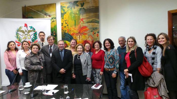 You are currently viewing Mafra participa de reunião para criação da subcomissão da Saúde da Mulher