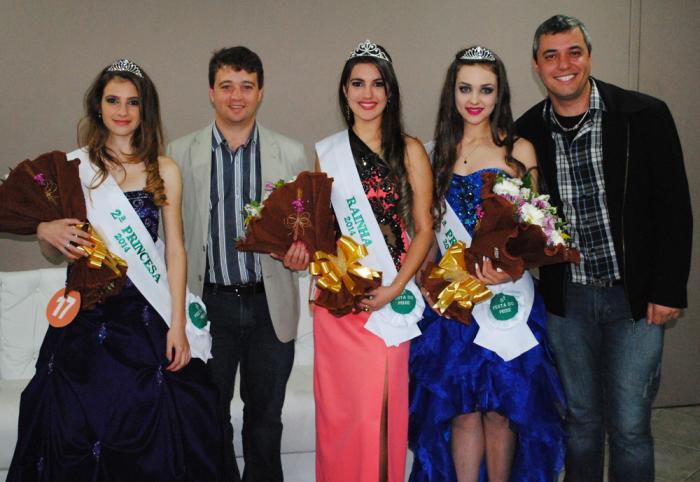 Read more about the article Mafra: 5ª Festa do Peixe já tem sua rainha e princesas