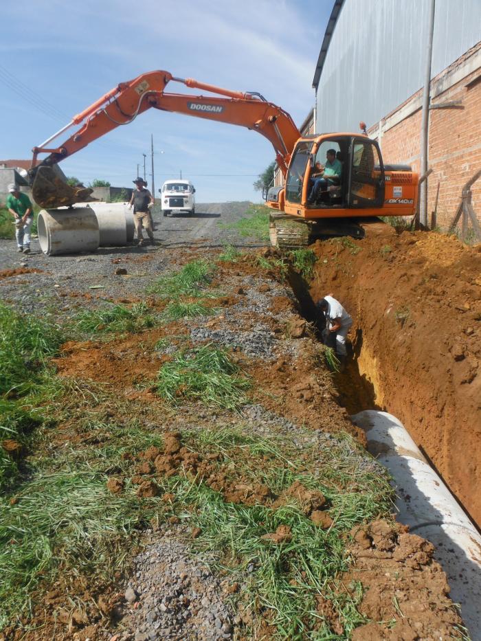 Read more about the article Mafra: Prefeitura realiza mais uma obra de tubulação na Vila Nova