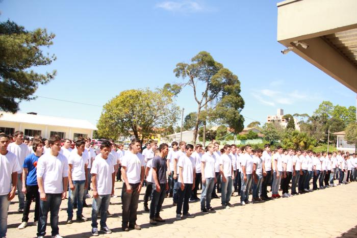 You are currently viewing Canoinhas: Prefeito participa de solenidade de Dispensa de Serviço Militar