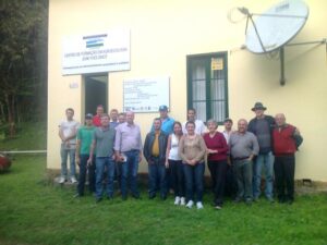 Read more about the article Produtores mafrenses visitam agroindústrias em Santa Rosa de Lima