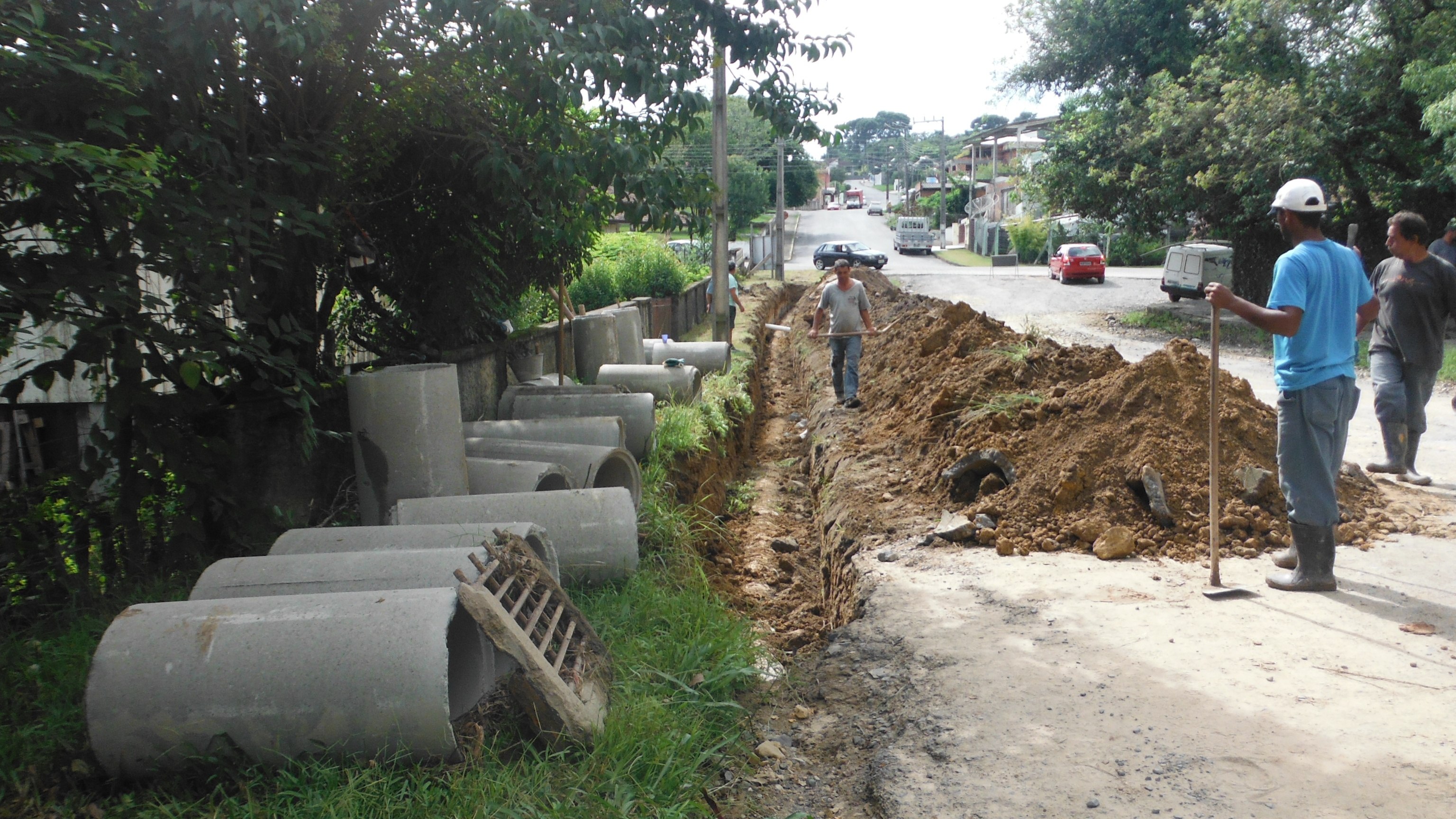 Read more about the article Prefeitura reinicia obras de pavimentação de ruas contempladas pelo PAC 2