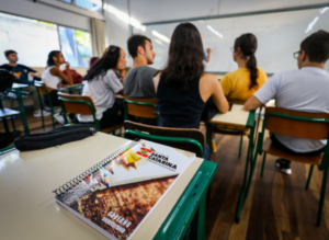 Read more about the article Educação de SC oferece Curso Enem Gratuito aos alunos do Ensino Médio